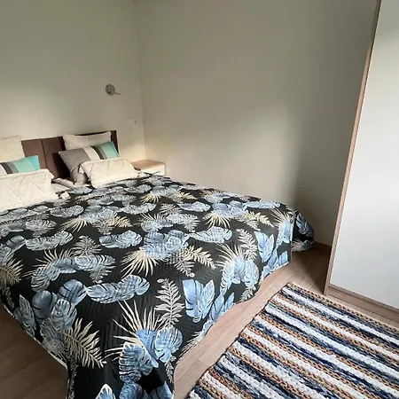 Apartamentowy Margot W Chlapowie, 700 M Od Plazy