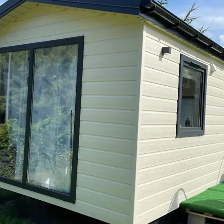 Apartamentowy Margot W Chlapowie, 700 M Od Plazy Hébergement de vacances *